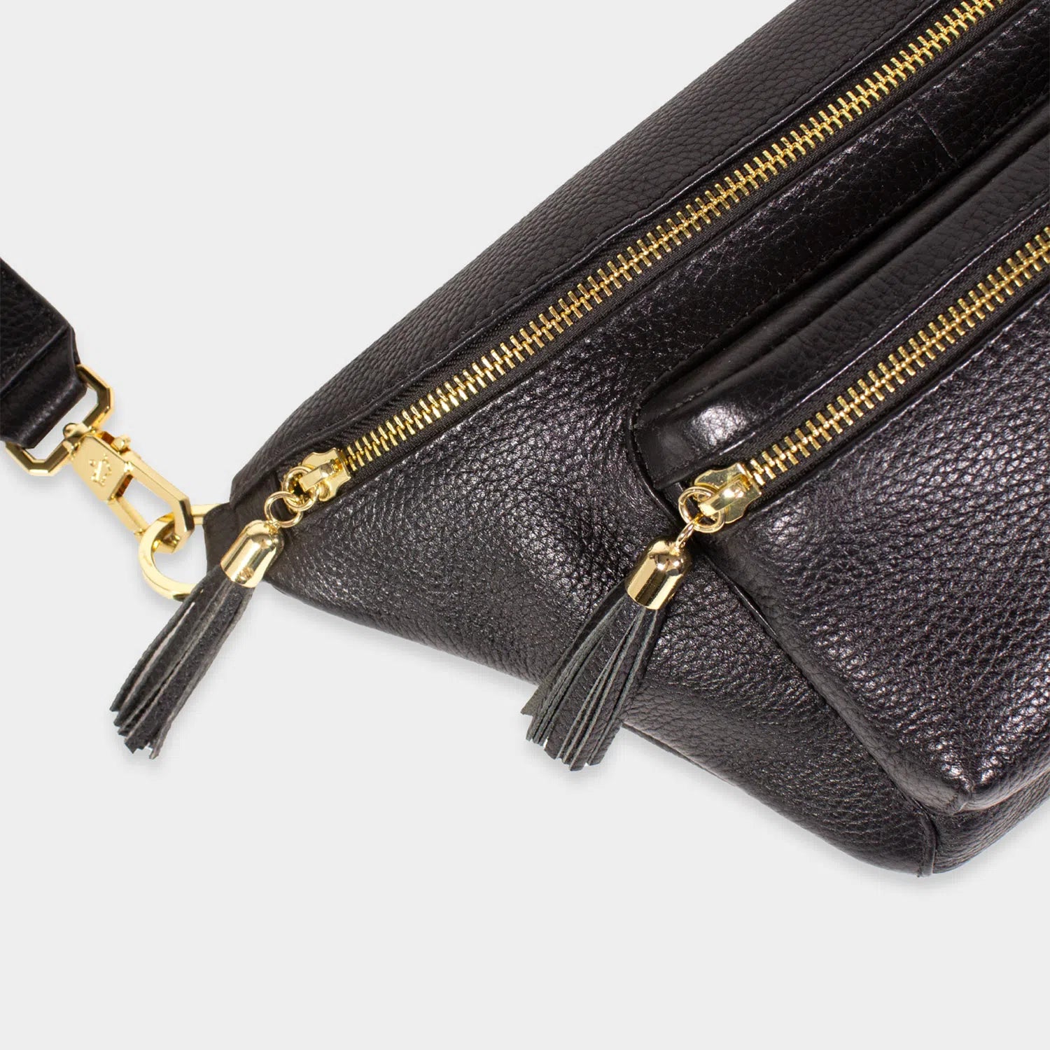 Keyfeature-2 ALESSIA Cross Body Bag schwarz