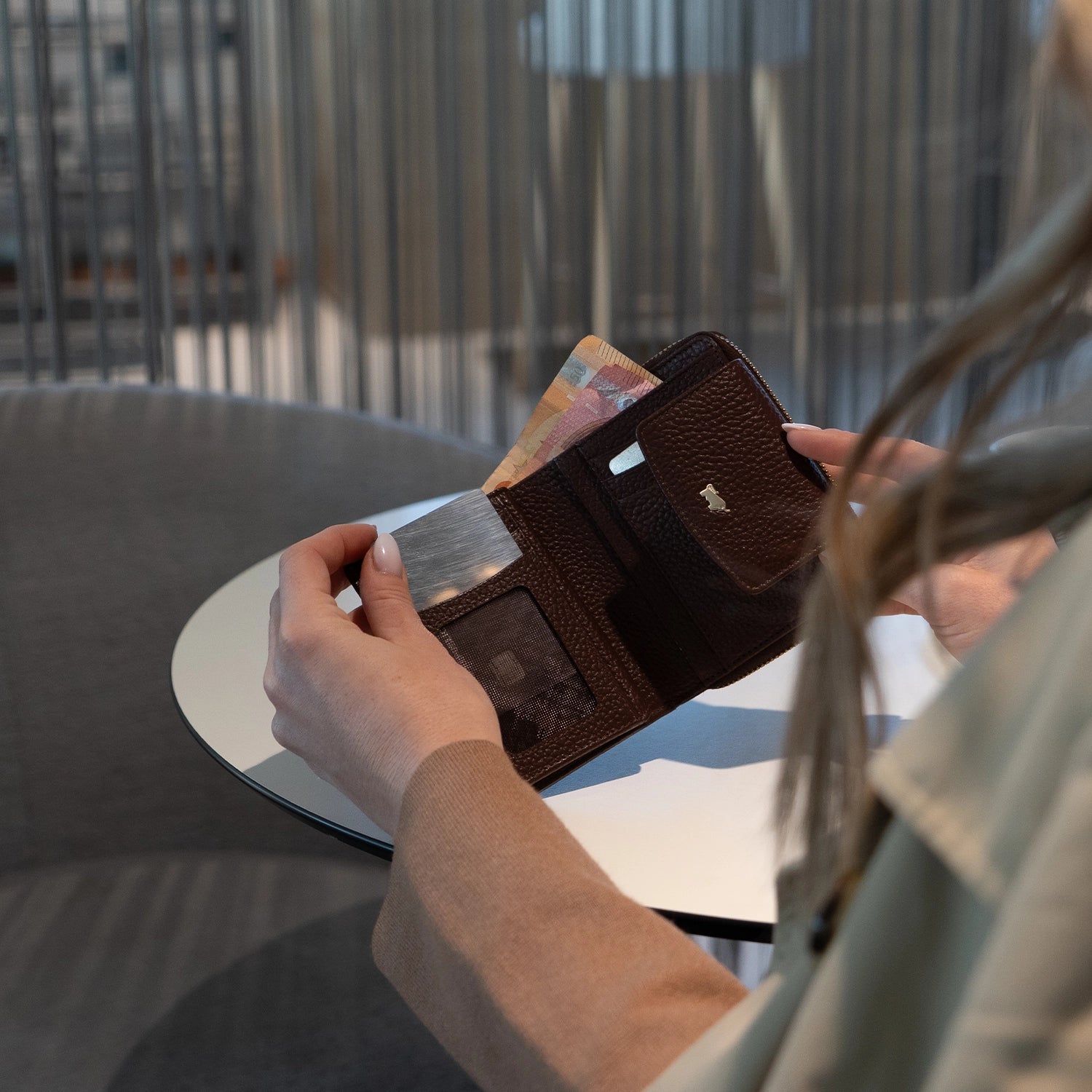 Keyfeature HANNA RFID RV Geldbörse M 8CS dark wine