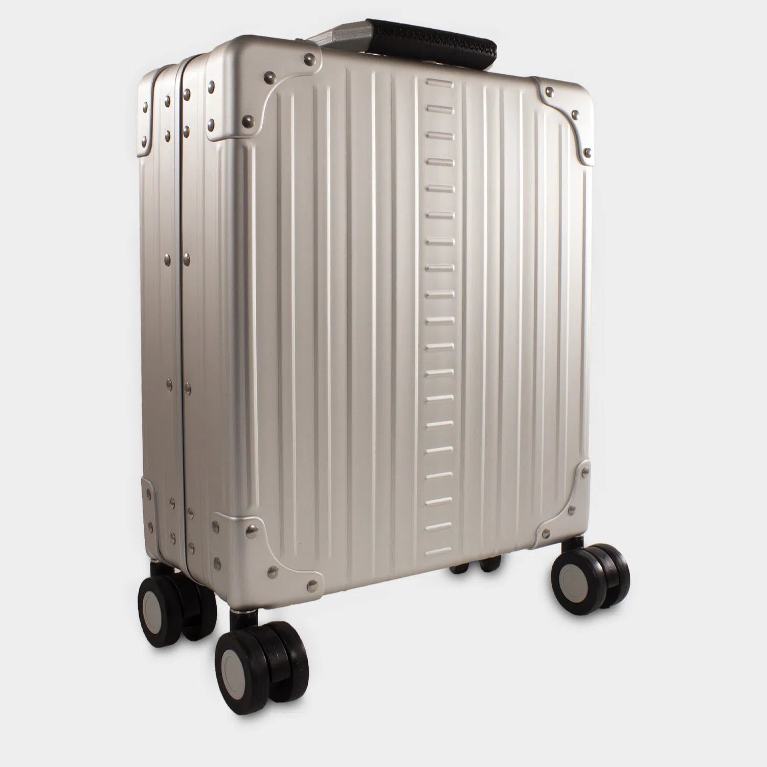 ALEON 16“ Vertical Underseat Carry-On Trolley platinum hover