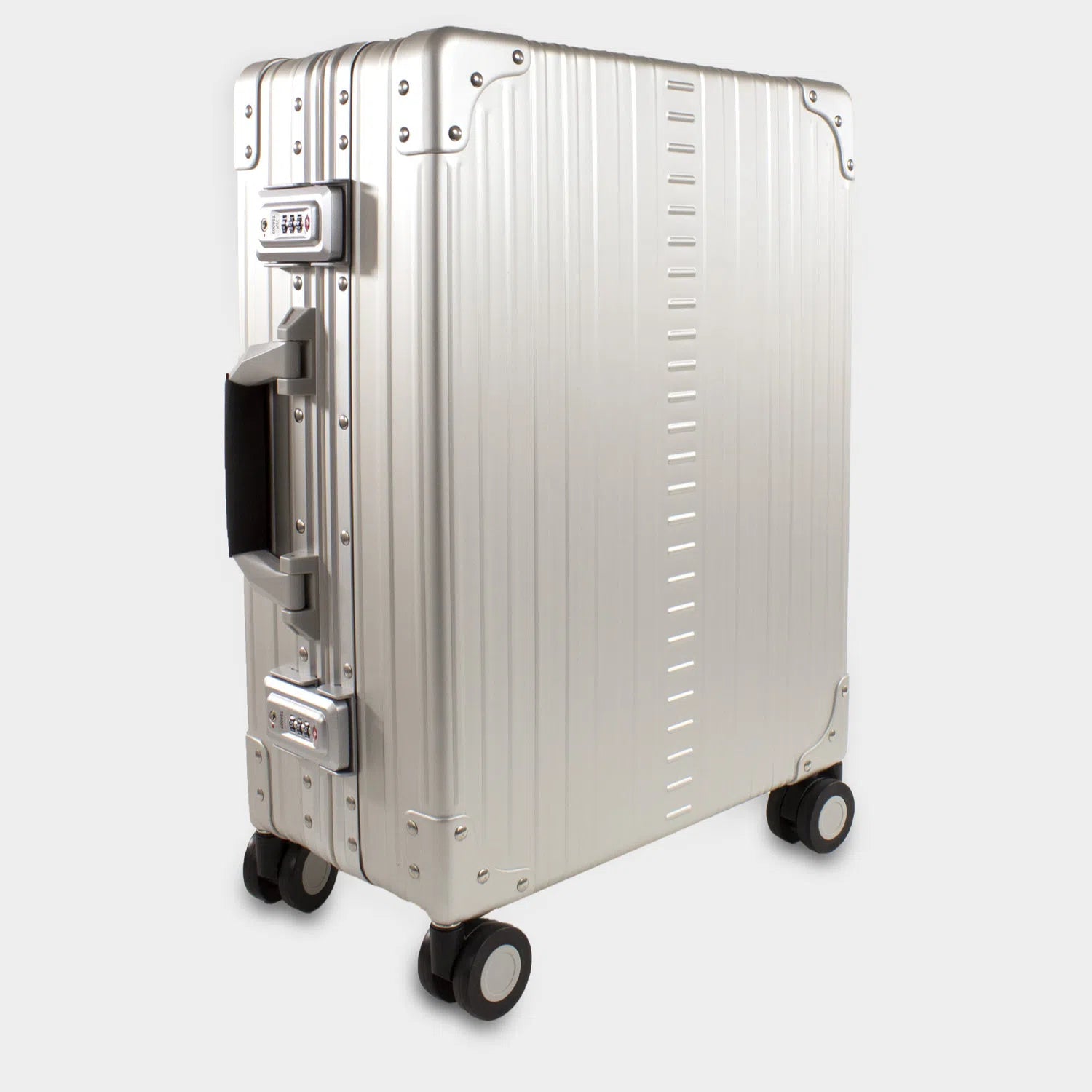 ALEON 21" International Carry-On Trolley platinum hover