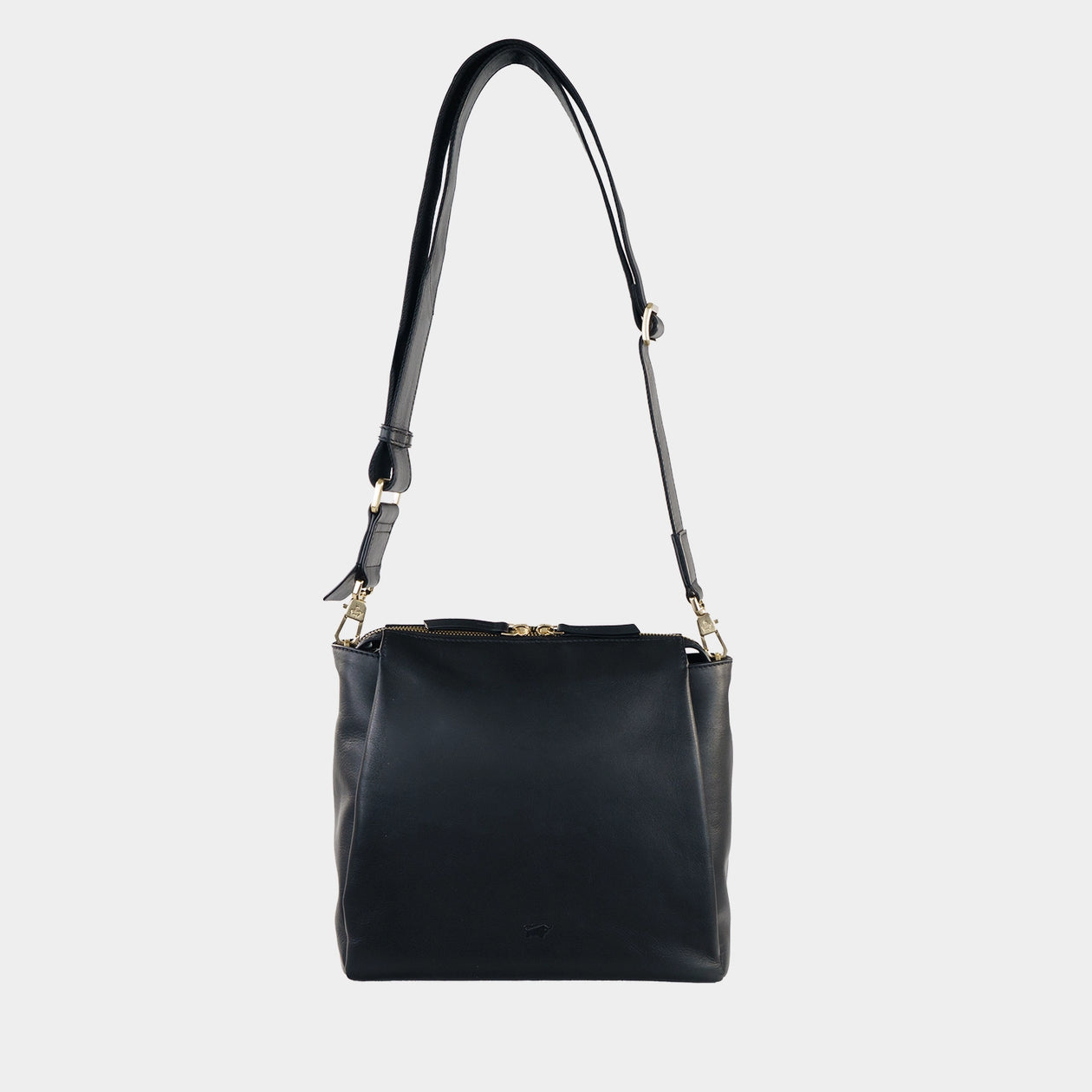 Frontansicht LOTTA Umhängetasche M schwarz