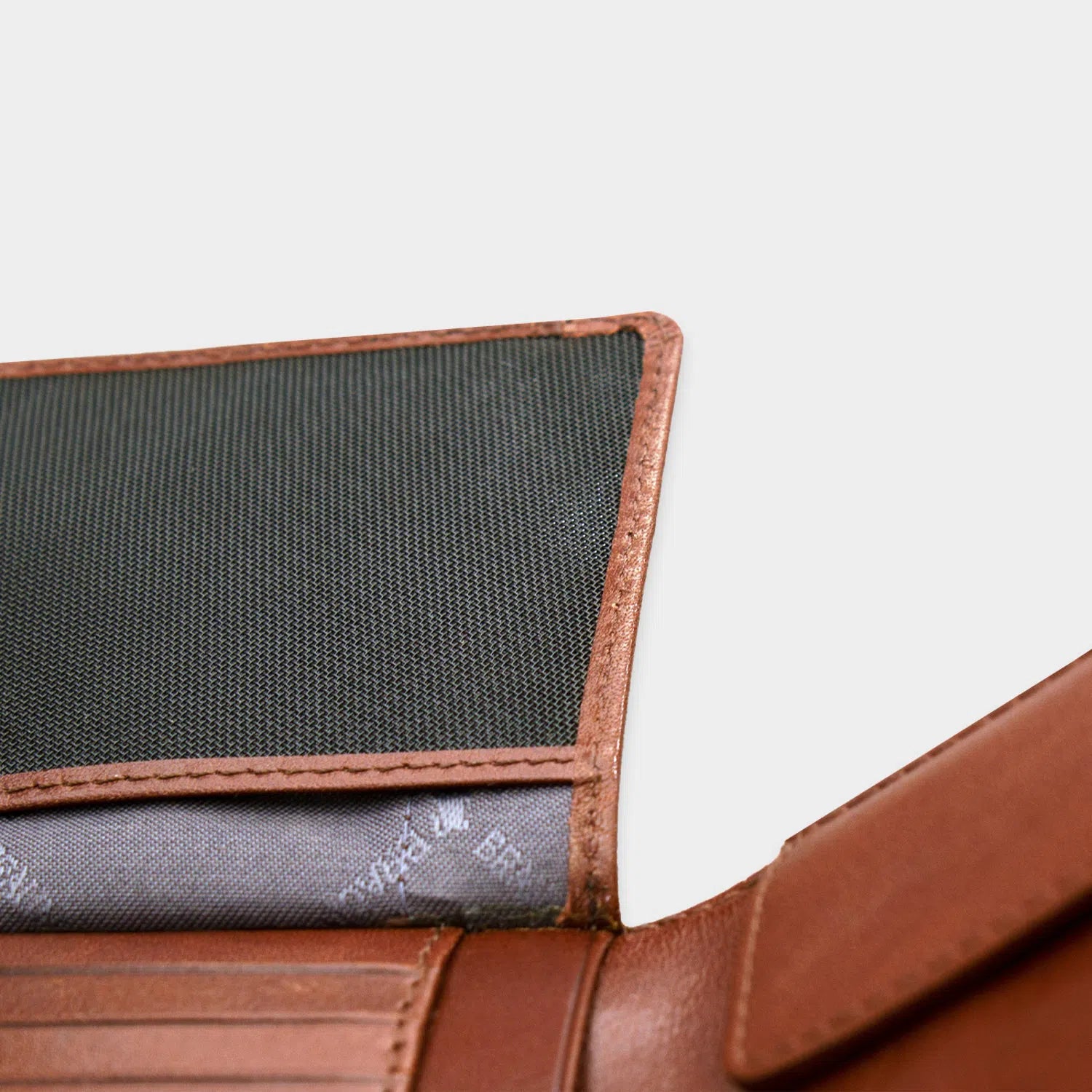 Keyfeature-3 COUNTRY RFID Geldbörse 8CS palisandro