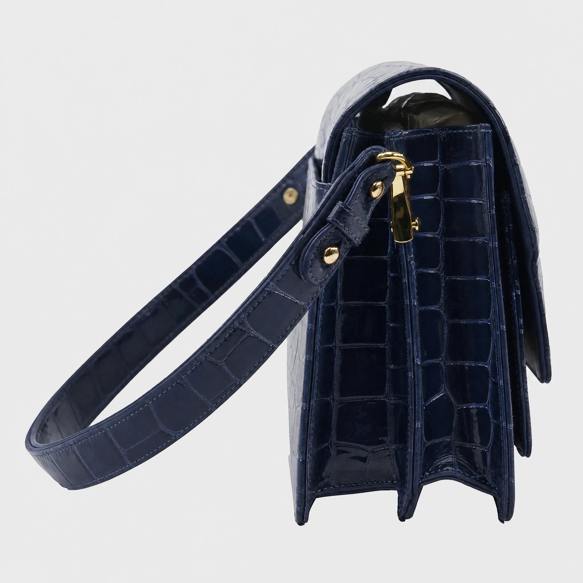 Seitenansicht VERONA Umhängetasche M dark navy