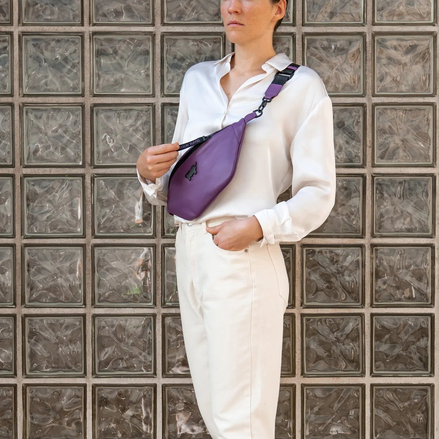 CAPRI Cross Body Bag viola