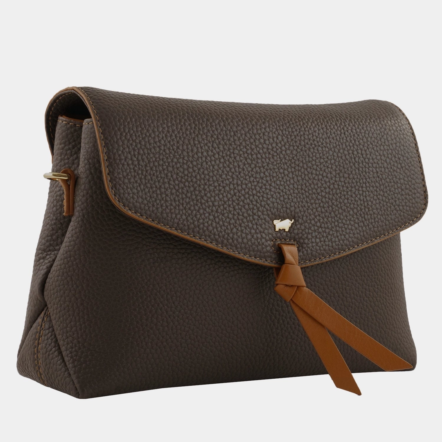 Schrägansicht ELIN Umhängetasche S cedar brown