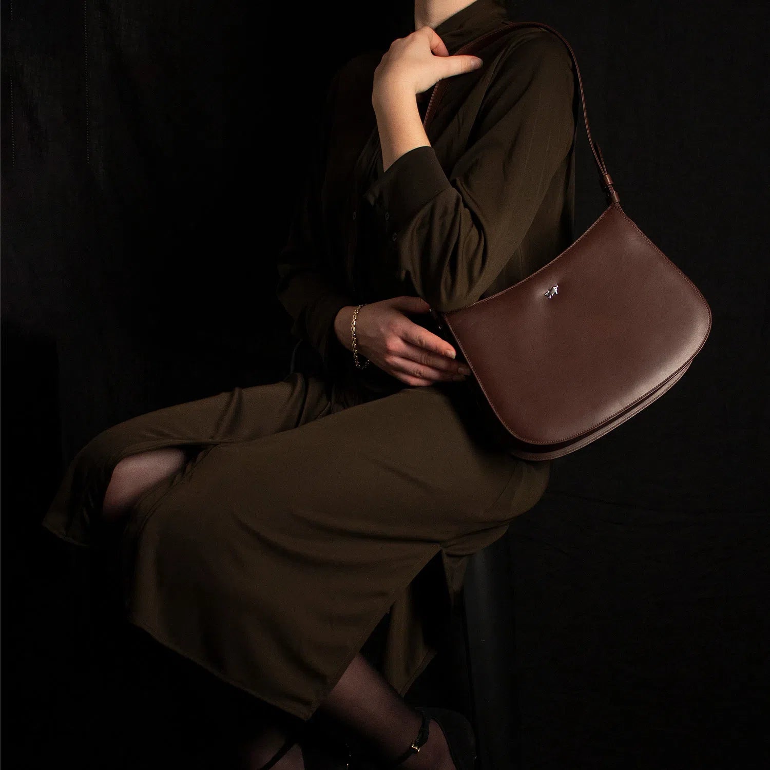 MARCELLA Umhängetasche Damen dunkelbraun