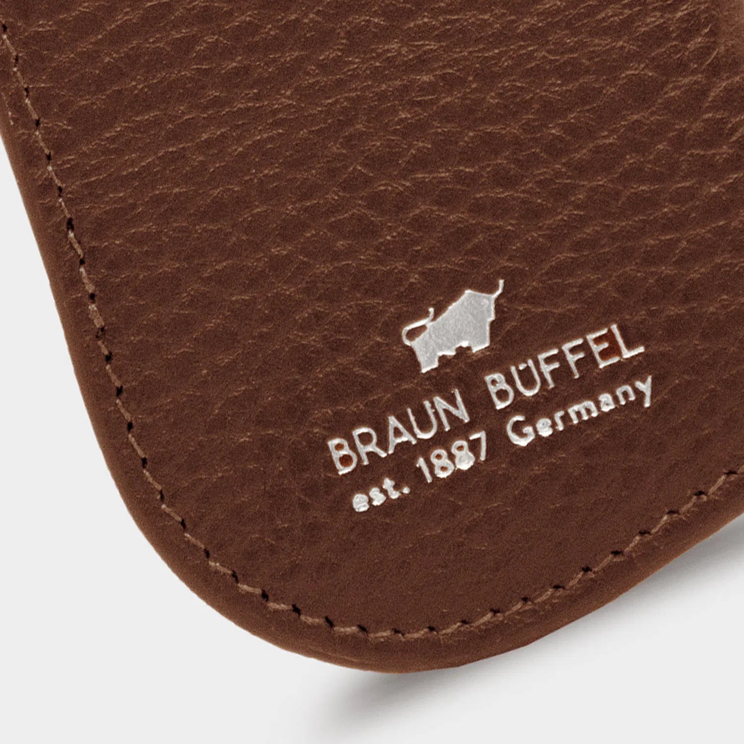 Keyfeature-3 THEO Schlüsseletui nut