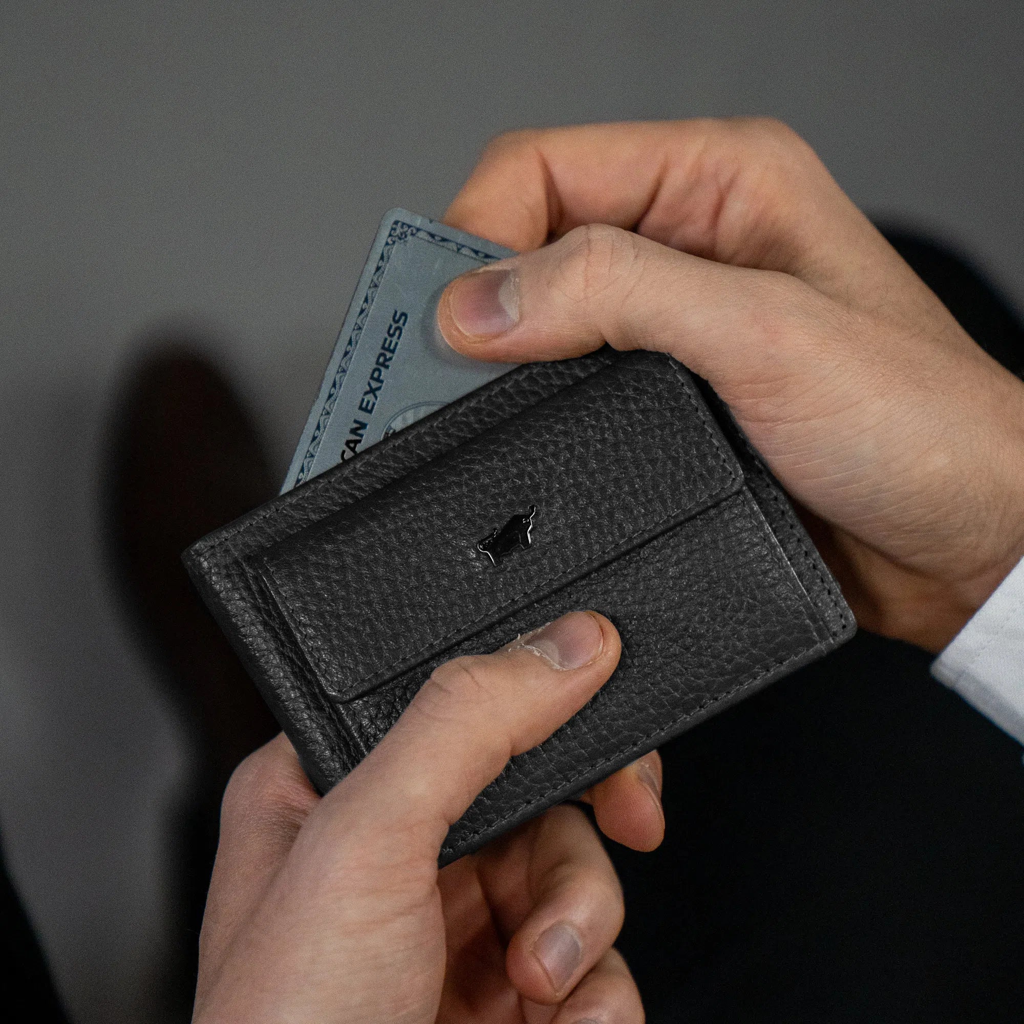 Keyfeature-1 THEO RFID Geldbörse 6CS schwarz