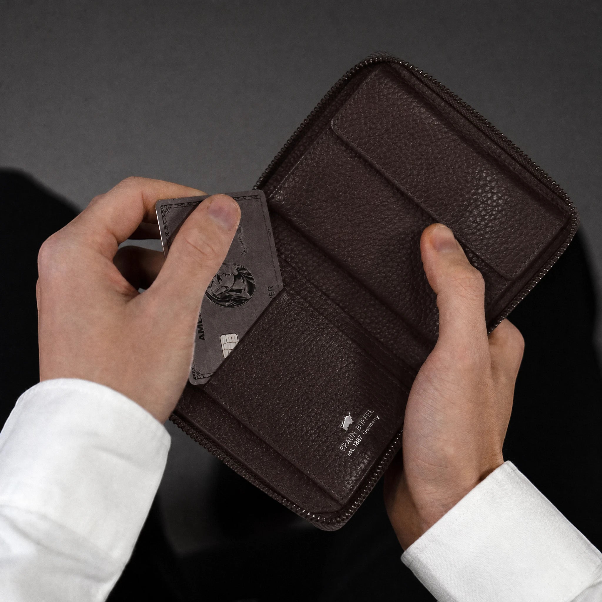 Keyfeature THEO RFID RV-Geldbörse H 8CS braun