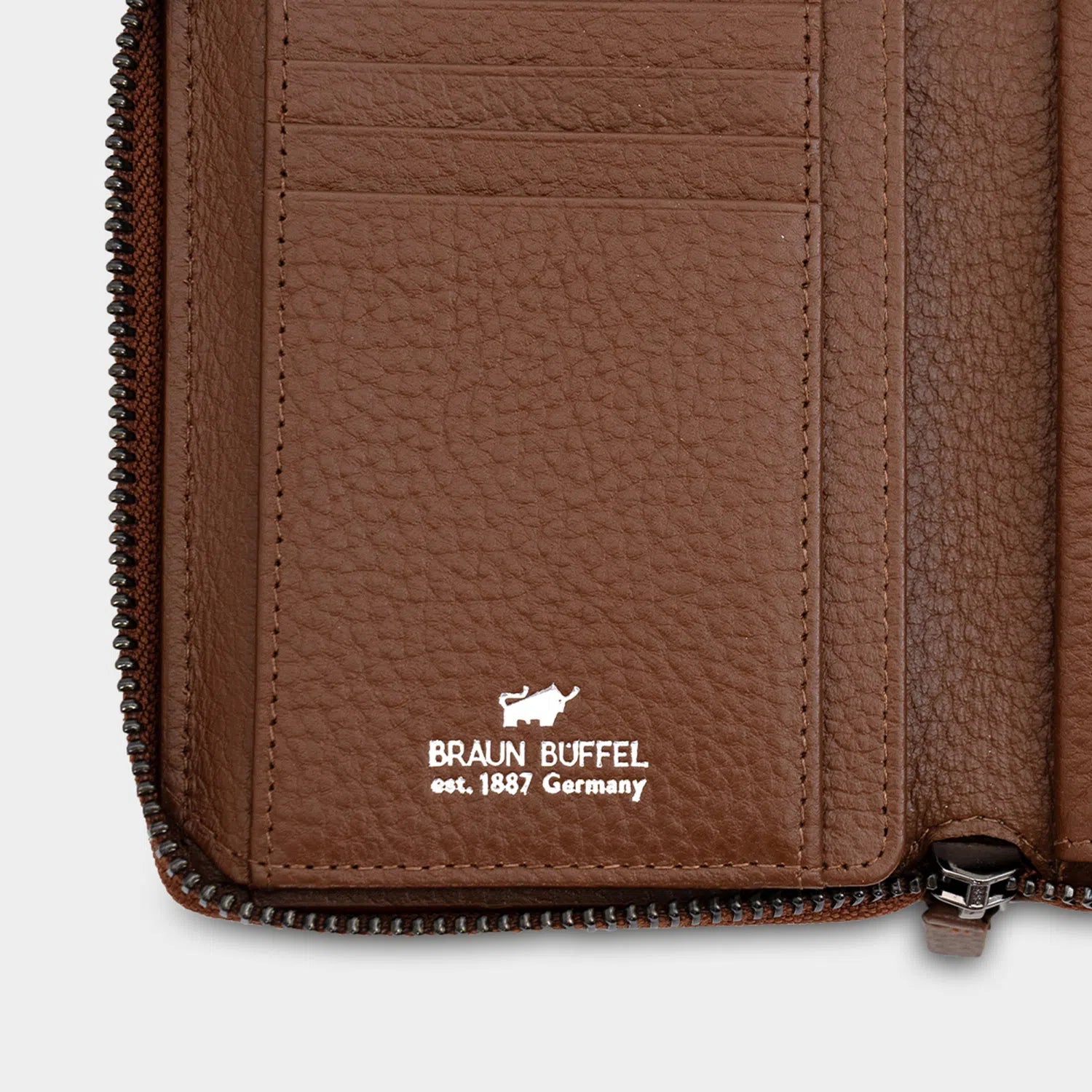 Keyfeature-3 THEO RFID RV-Geldbörse H 8CS nut