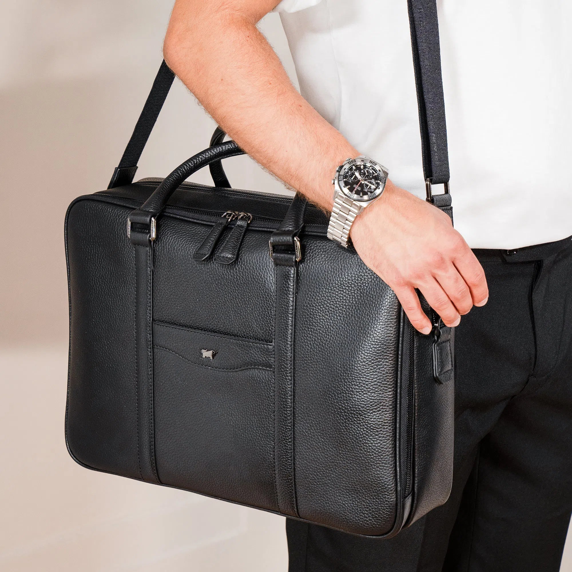 Keyfeature-1 THEO Businesstasche L schwarz