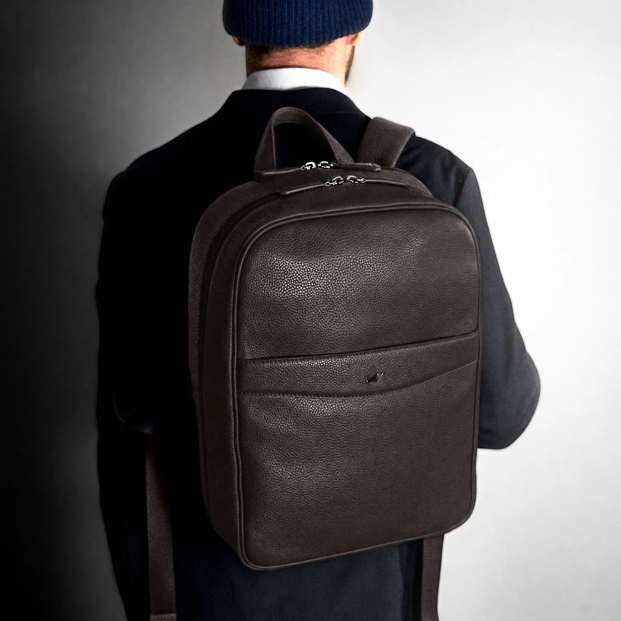 Tragebild THEO Rucksack braun