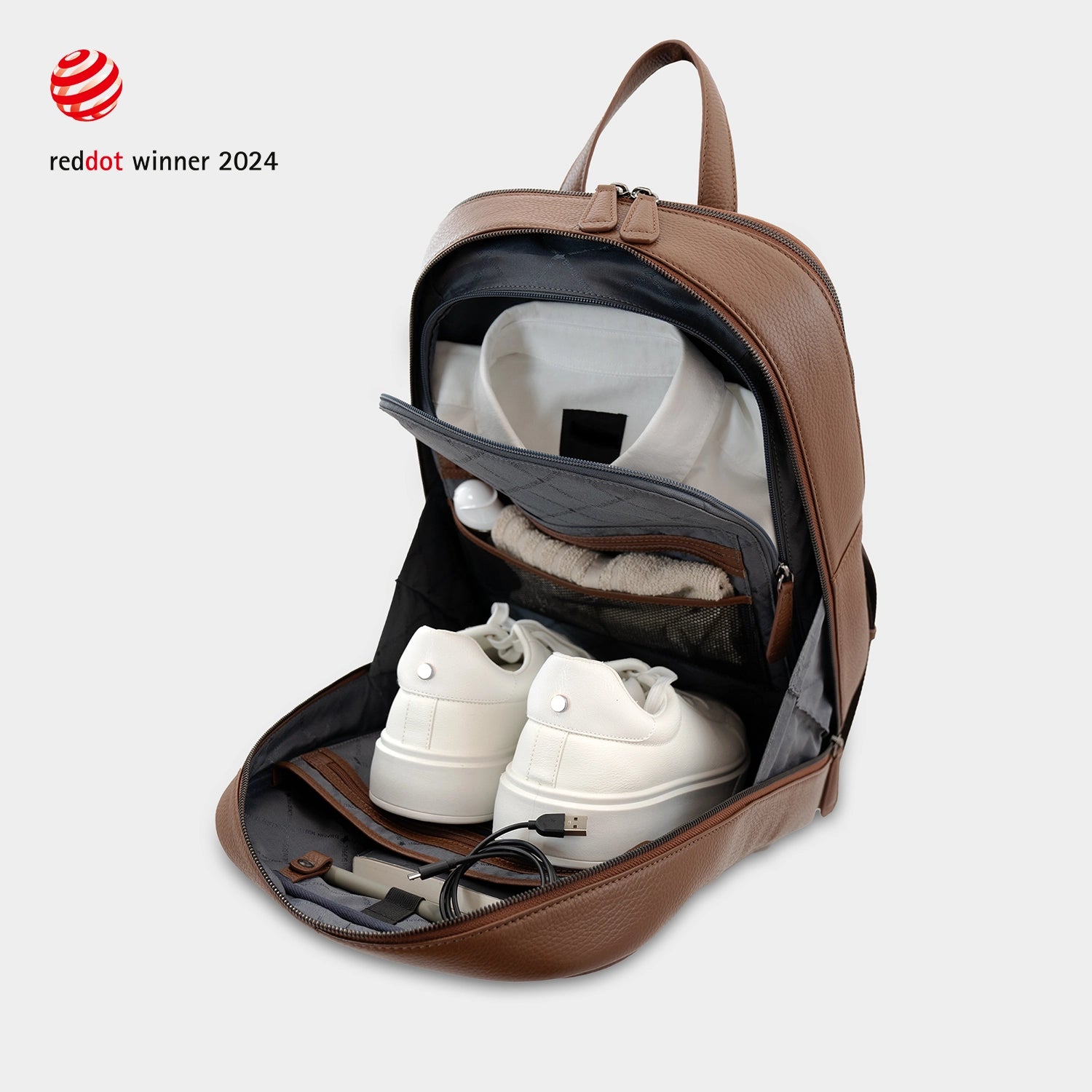 Schrägansicht THEO Rucksack nut