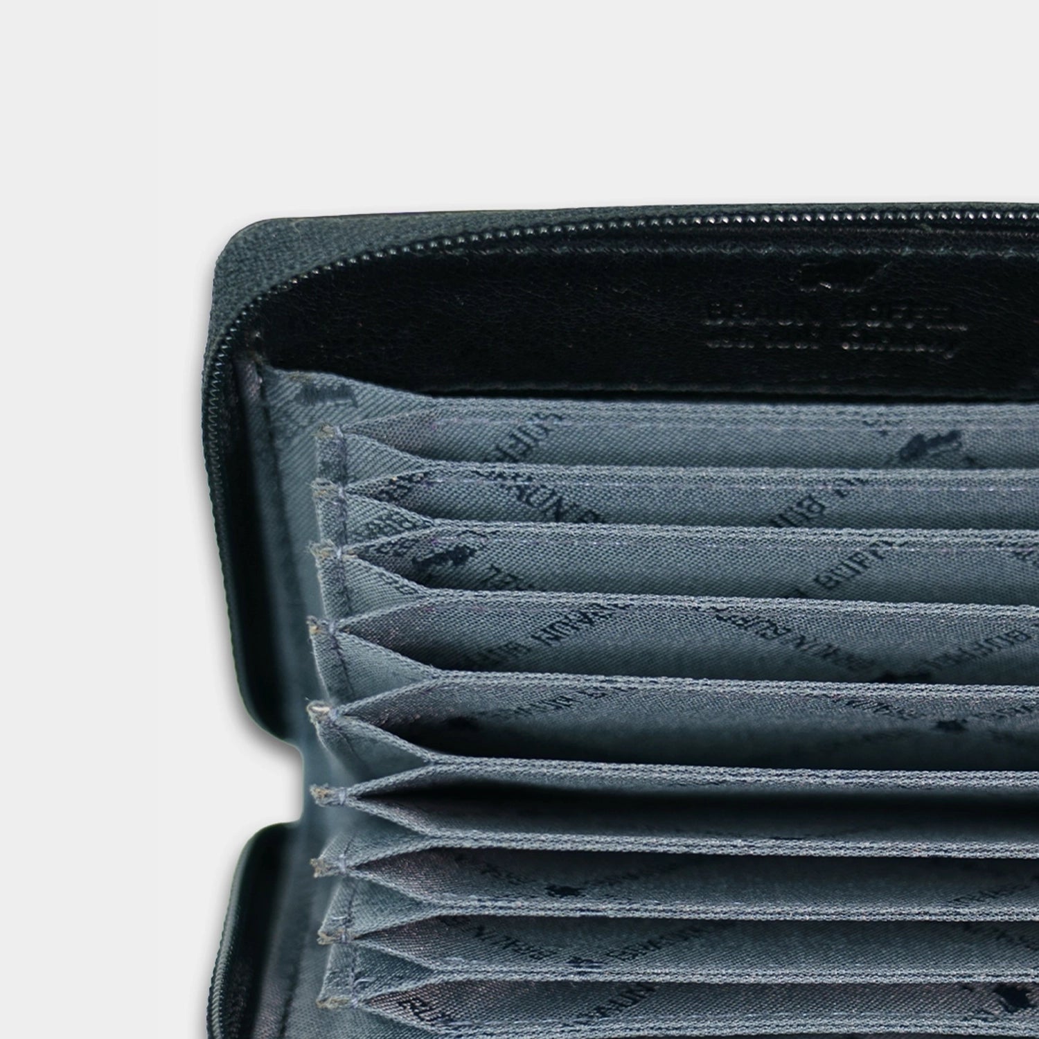 Keyfeature-2 AREZZO RFID RV Kartenetui 9CS schwarz