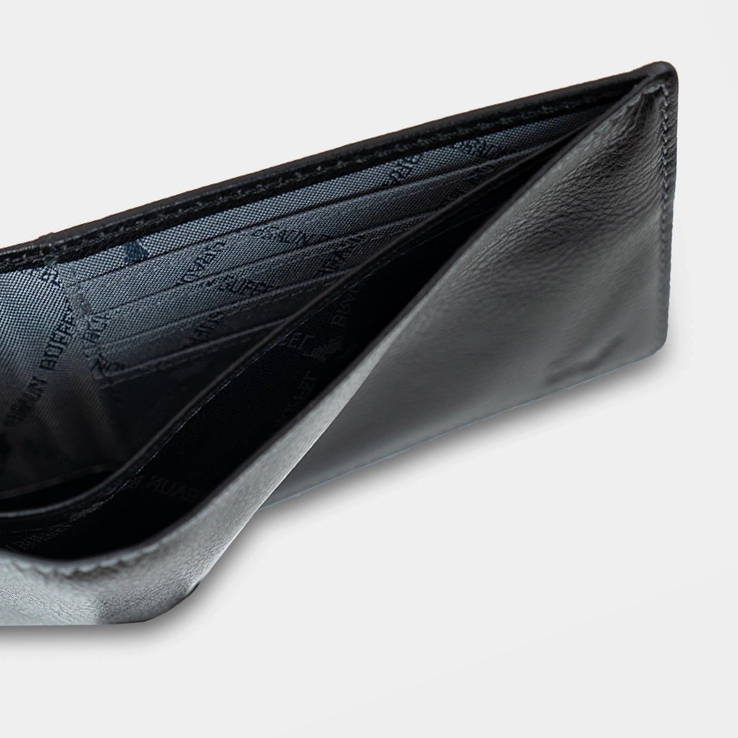 Keyfeature-2 AREZZO RFID Geldbörse 4+4CS schwarz