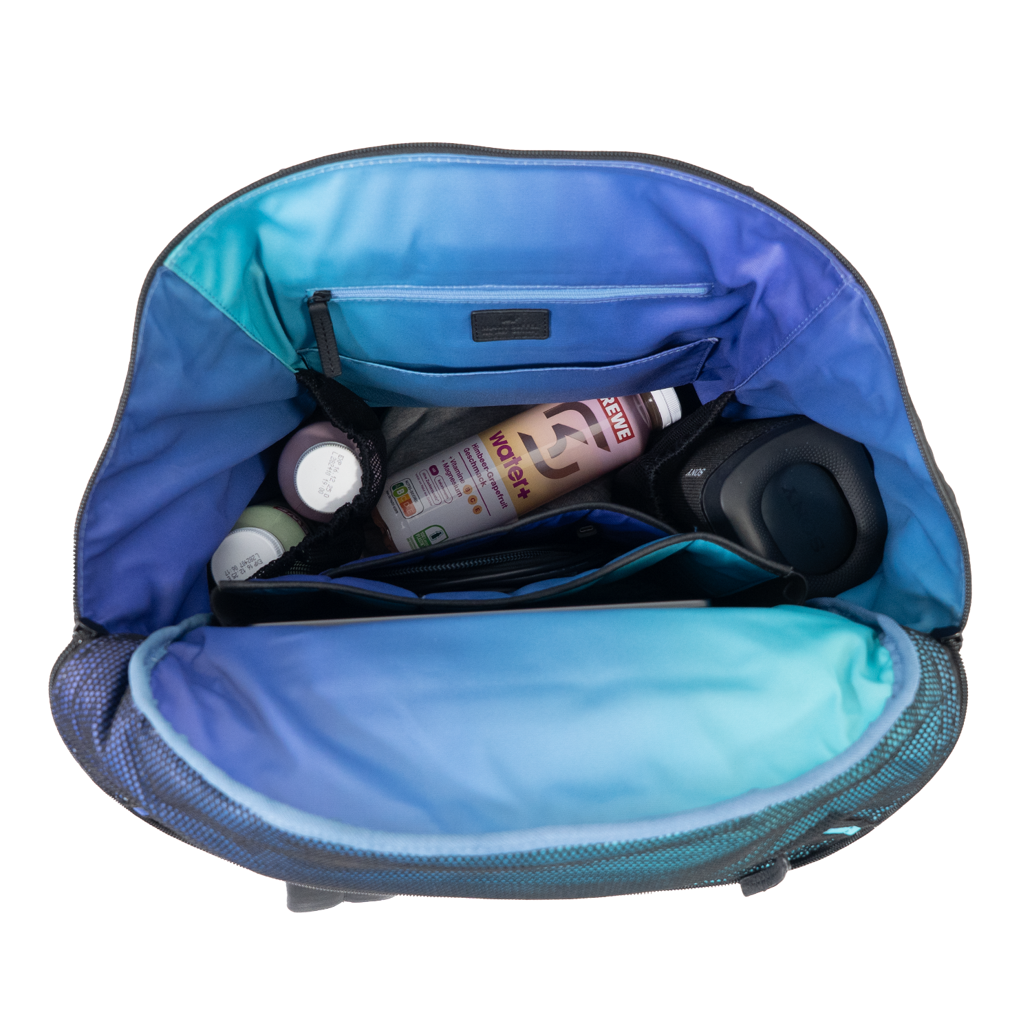 Innenansicht befüllt SK Gaming Rucksack Limited Item