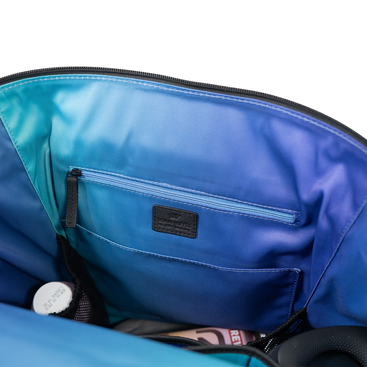 Innenansicht befüllt SK Gaming Rucksack Limited Item