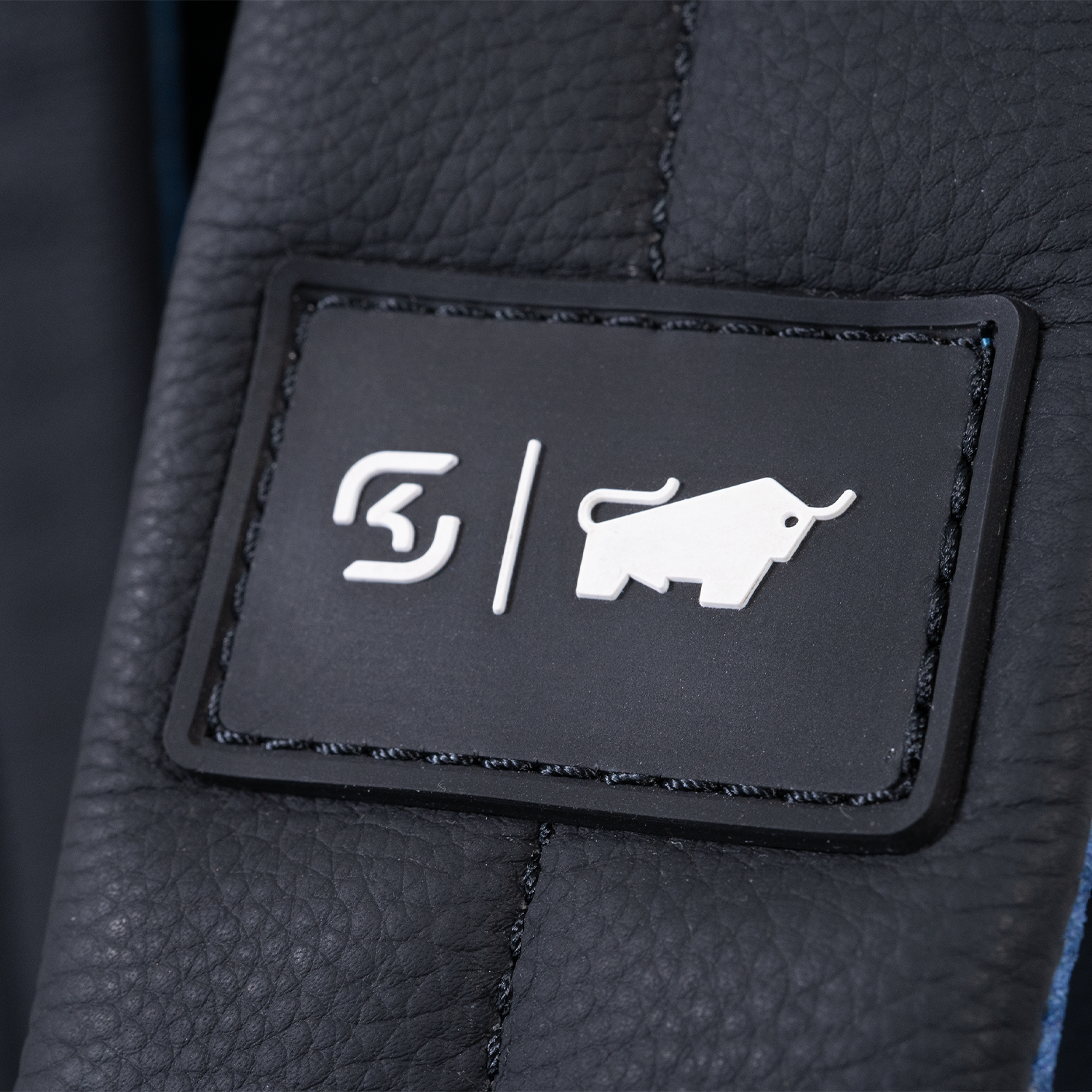 Logos BRAUN BÜFFEL und SK Gaming - SK Gaming Rucksack Limited Item mit