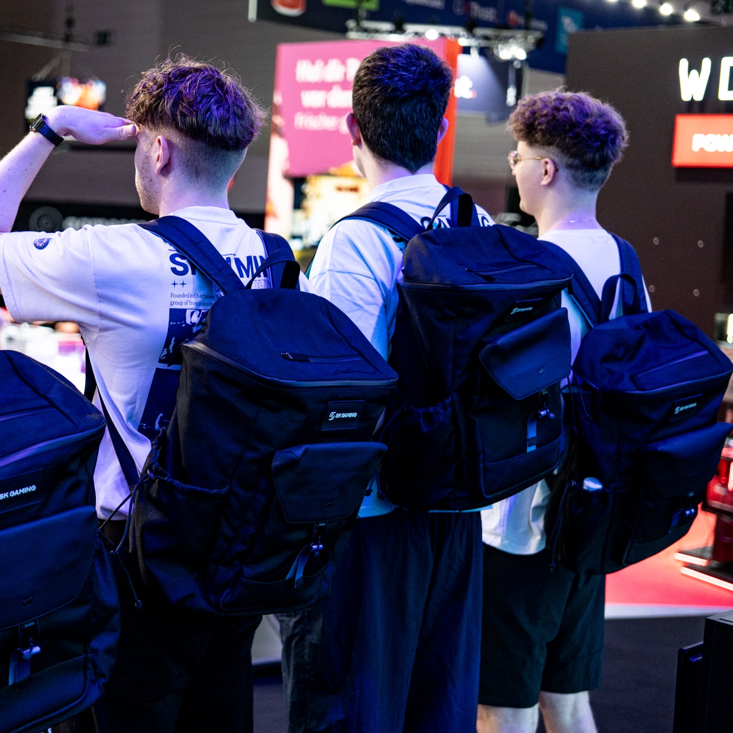Spieler von SK Gaming tragen den SK Gaming Rucksack Limited Item