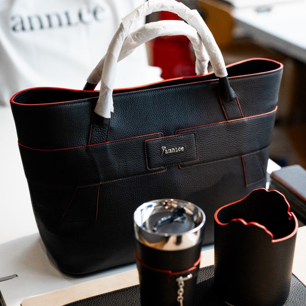 individualanfertigte Ledertasche