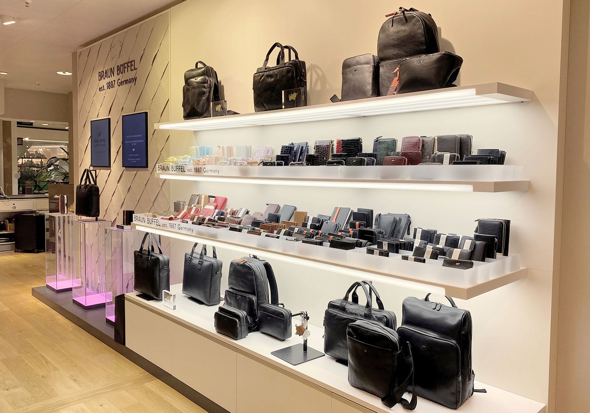 Kadewe Store