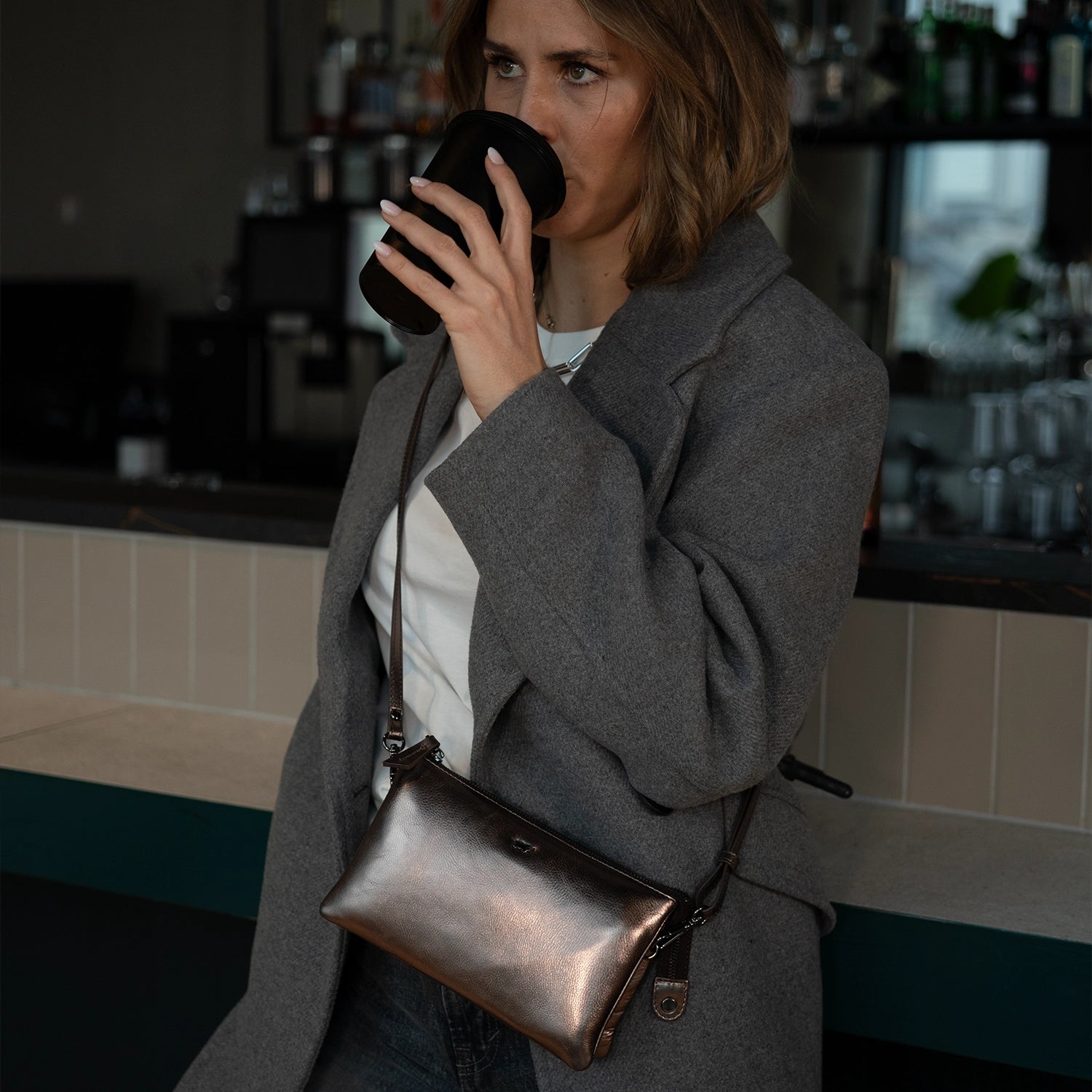 Keyfeature RUBY Umhängetasche bronze