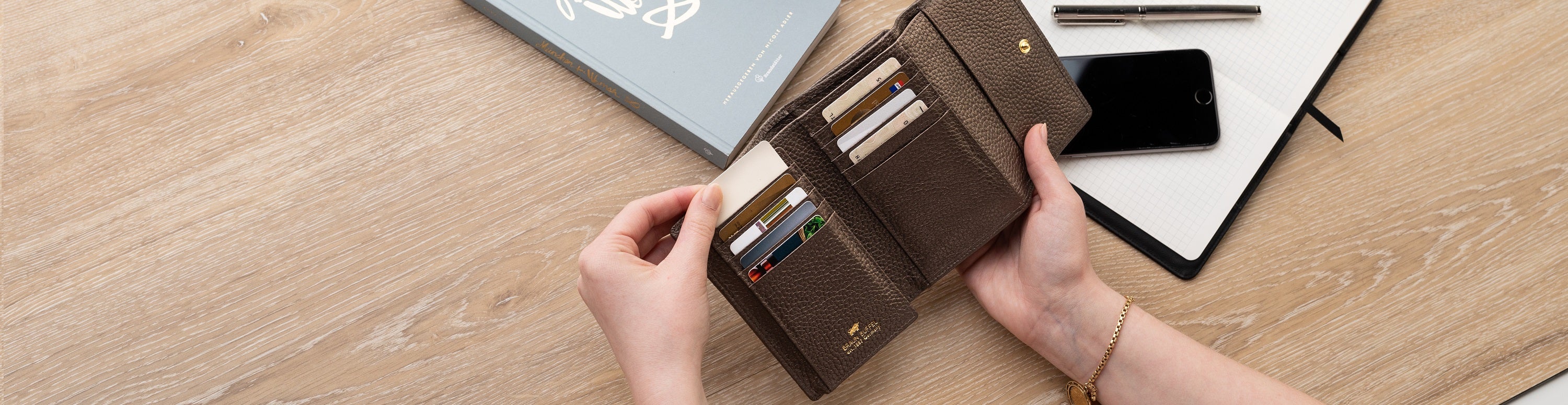 Portemonnaies für Linkshänder