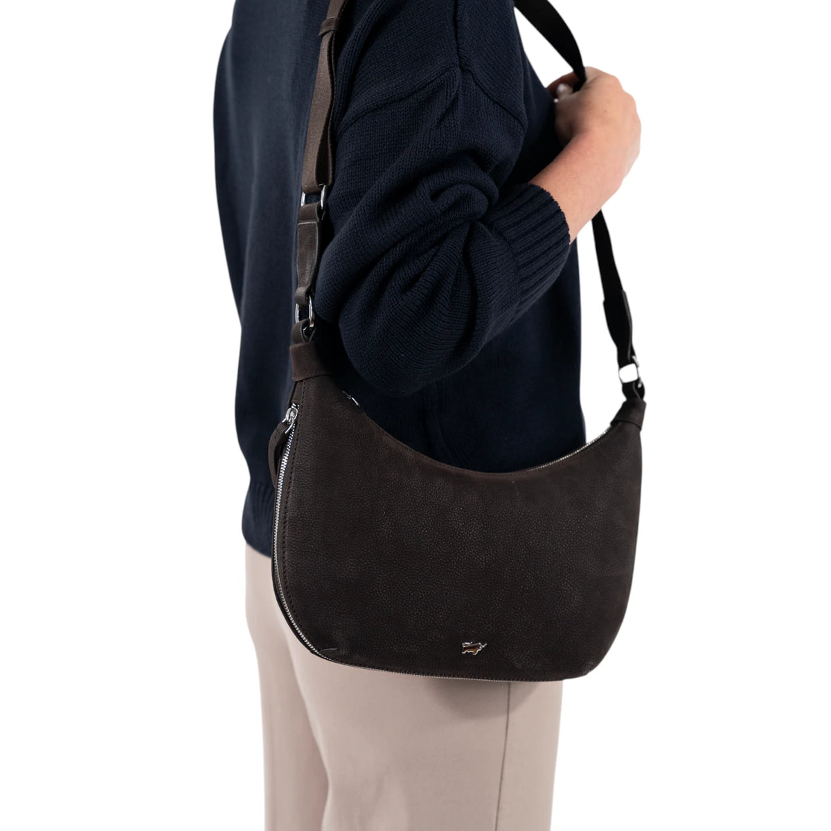 Tragebild LIV VELVET Hobo Bag S braun