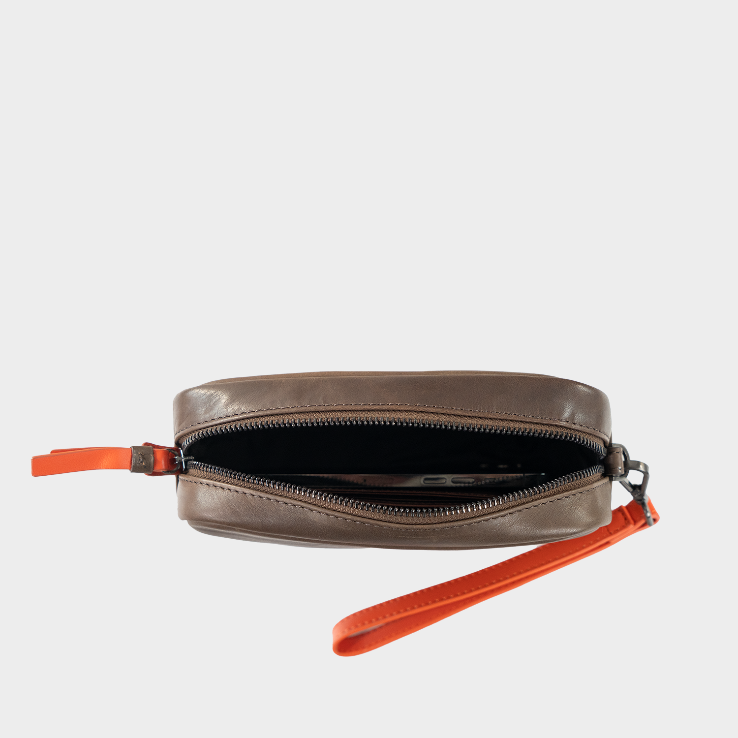 Innenansicht TOBI Clutch brown