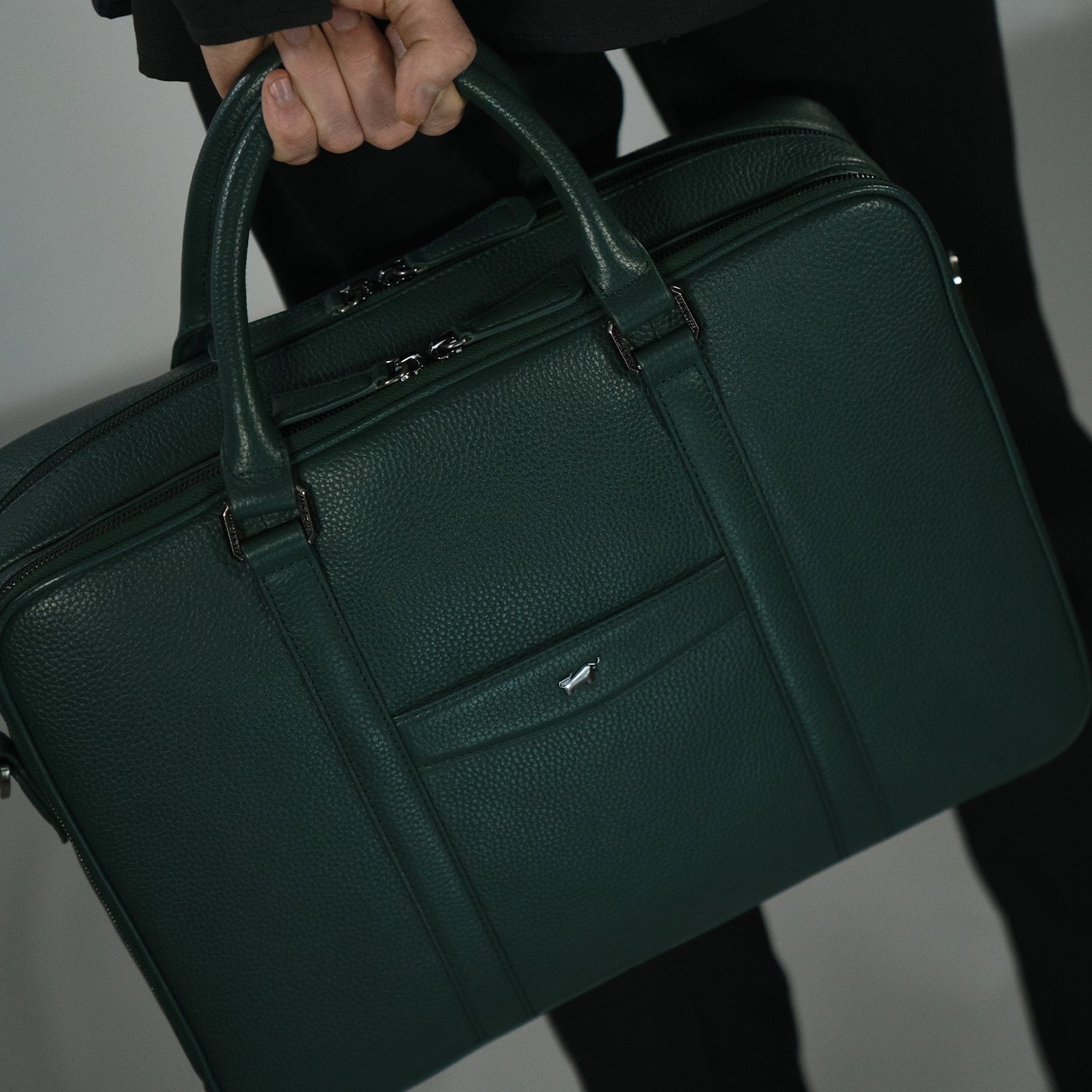 Keyfeature-1 THEO Businesstasche L deep green