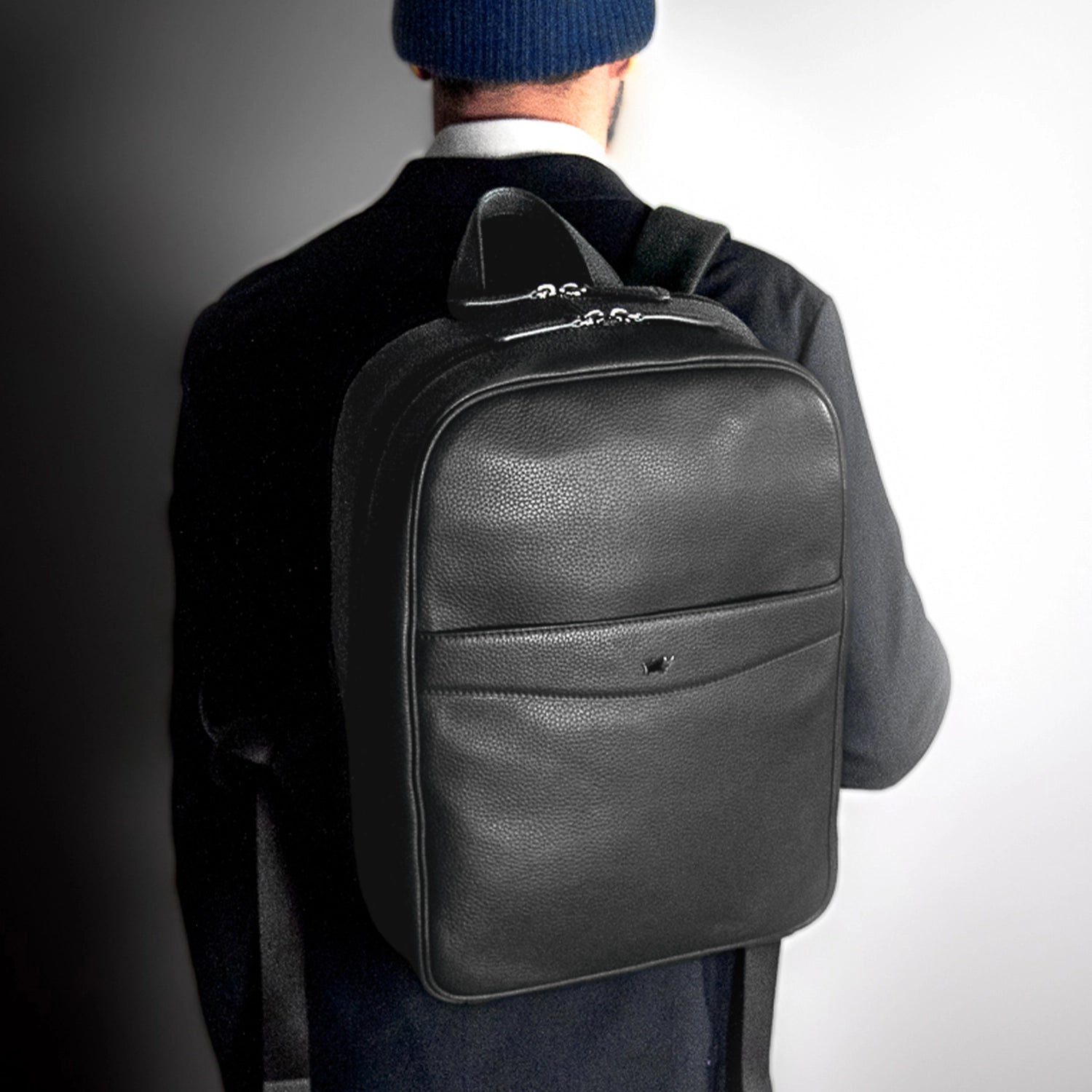 Keyfeature-2 THEO Rucksack dark grey