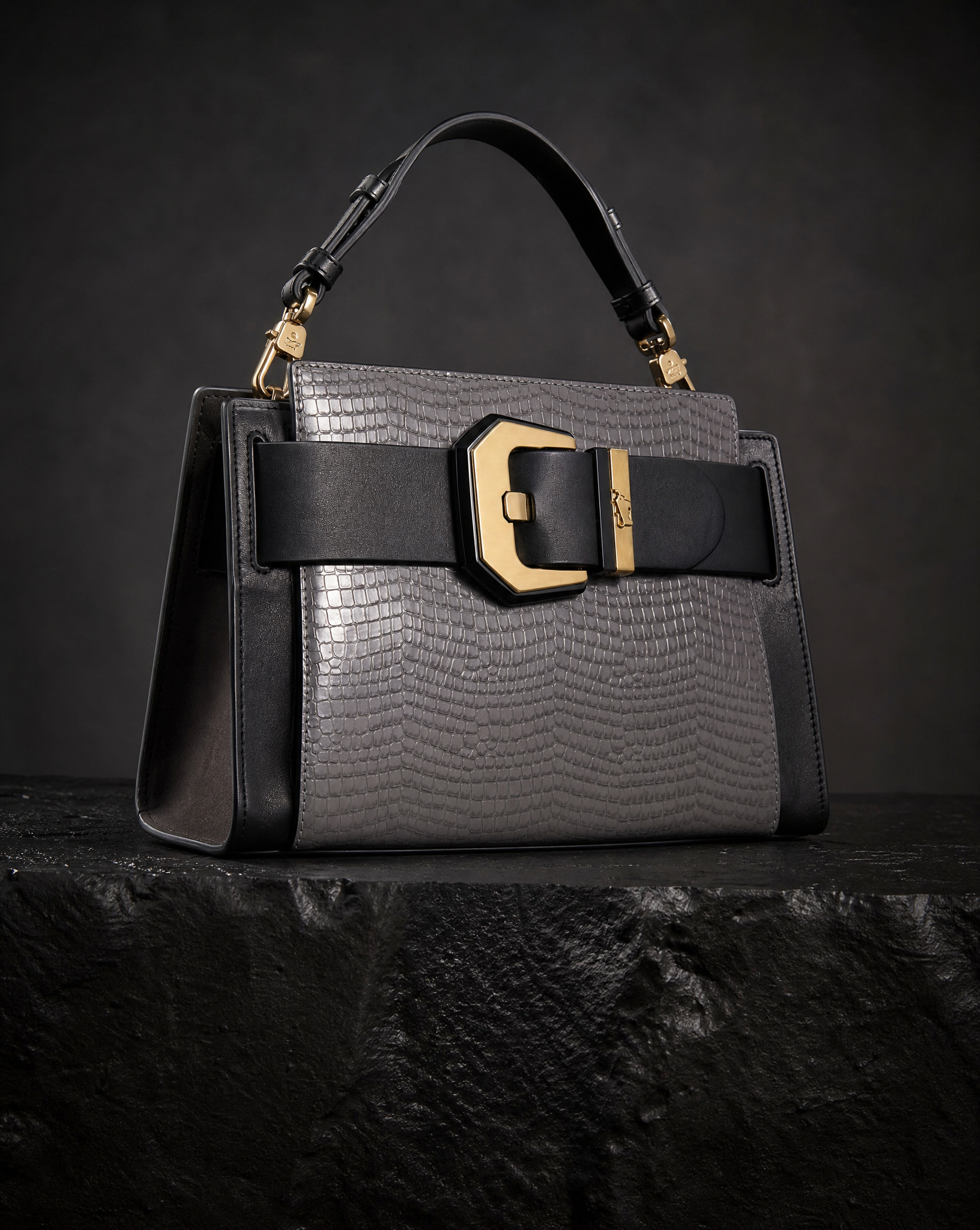 FARRAH Top Handle Bag M Smoke