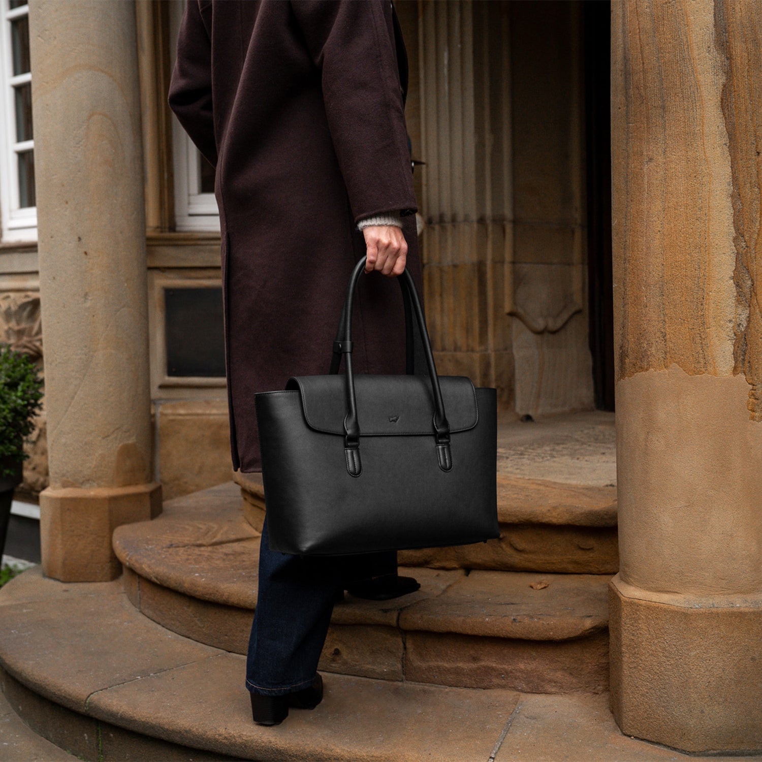 KAROLINE Tote Large schwarz